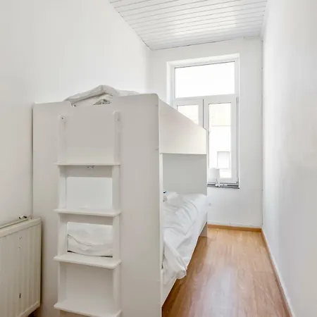 Within Walking Distance Of The Sea Apartament Ostenda